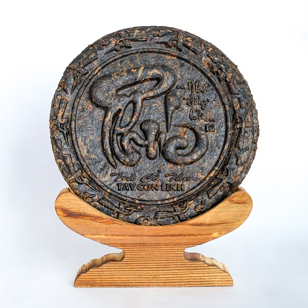 tra-pho-nhi-lac-viet-chu-phuc-01