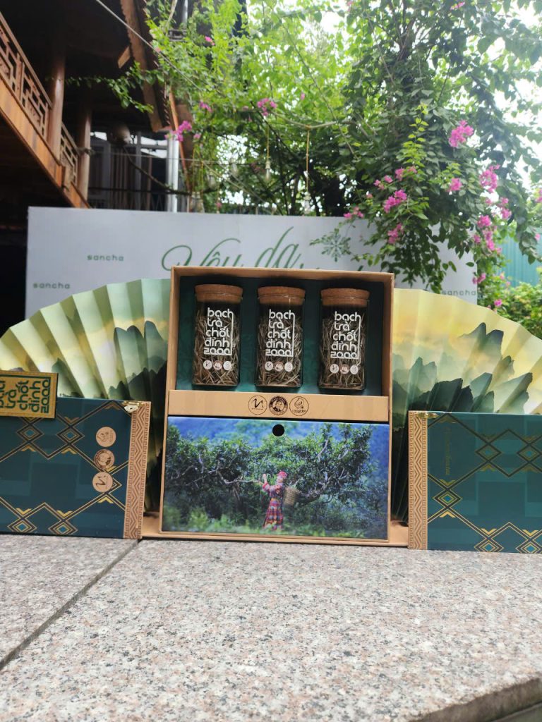 z6035196681046_da02681dd910ffea4fc09d4b249b6fde-768x1024